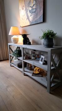 Houten sidetable KRUIS